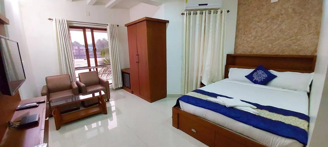 Captains Cabin Backwater Resort Alappuzha